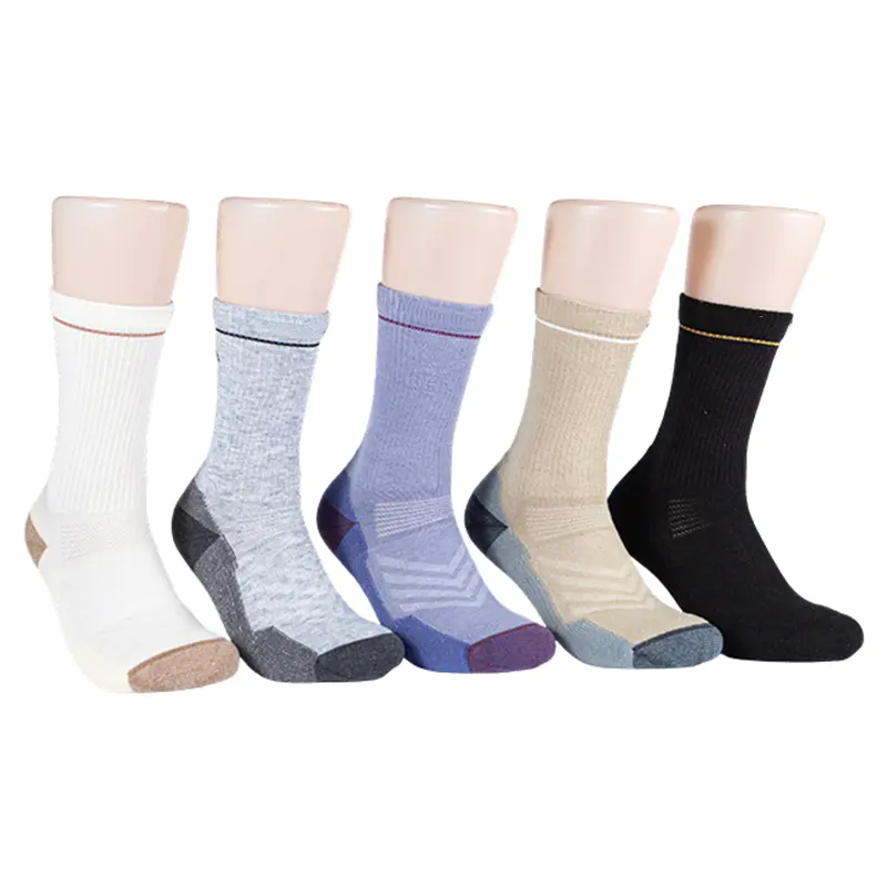 Meias esportivas leves masculinas